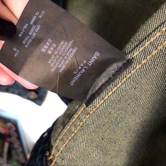 Saint Laurent Classic Denim Jacket - Picture 4 of 7